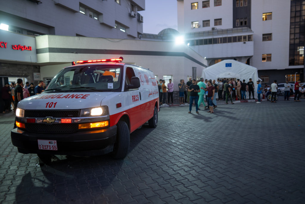 WHO EMRO, Strengthening ambulance services as part of the public health  emergency response in Syria, News
