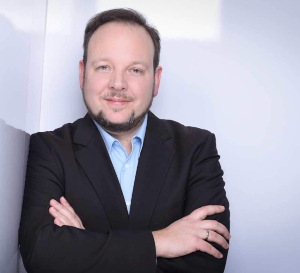 Media law expert Stephan Dreyer warns that the EU’s Digital Services Act creates significant legal roadblocks for national social media bans in Europe.