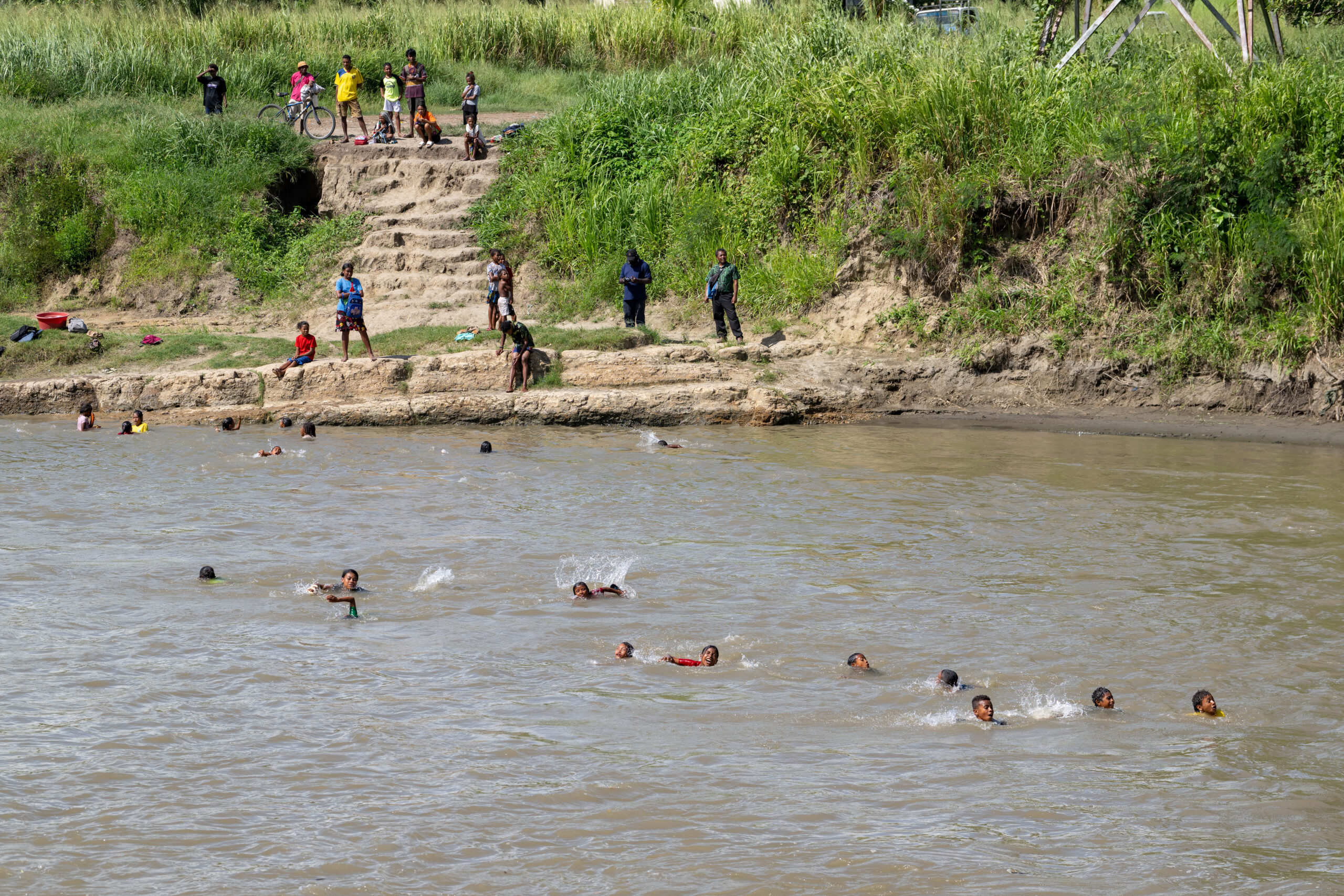 Nearly Every Child on Earth Now Faces a Climate Hazard插图9